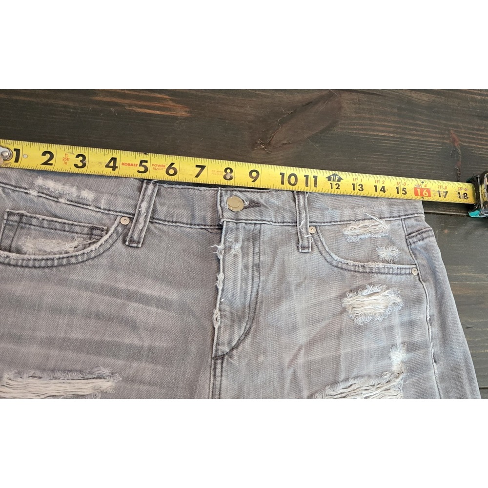 Retro Y2K Joe's Jeans Gabrielle Distressed Grey Jeans Cut Off Shorts Size 28 - Picture 9 of 11